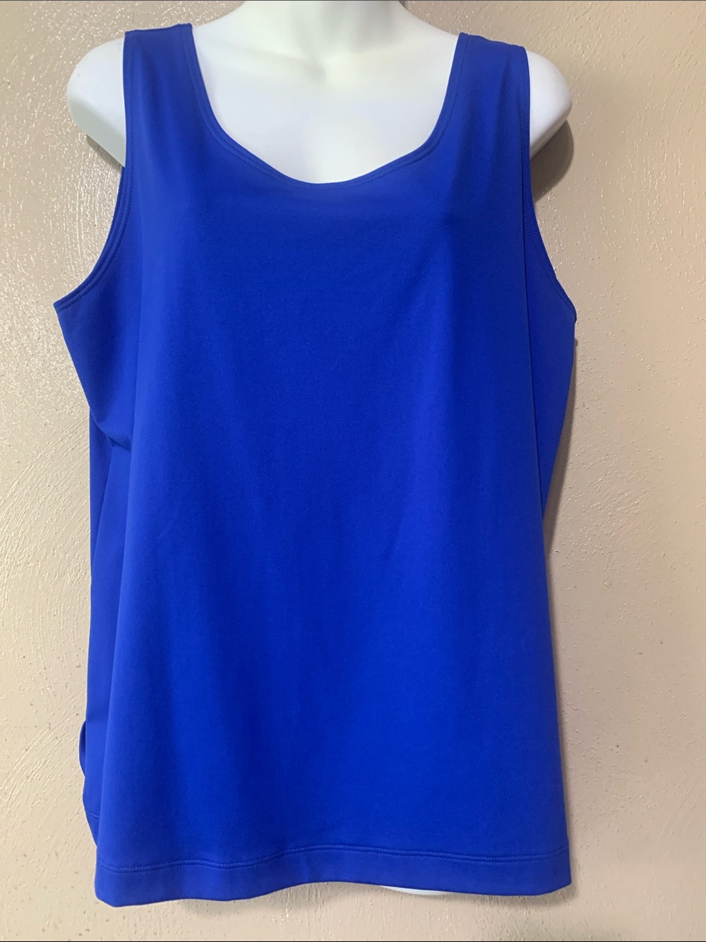 Chico's size 3 Bold Royal Blue Scoop Neck Tank NWT